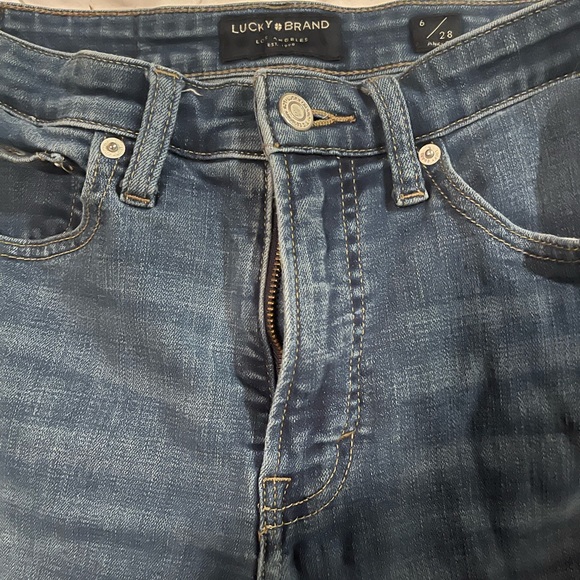 Lucky Brand Ankle Jeans - Picture 2 of 7